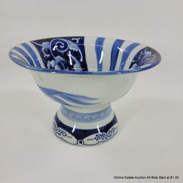 Chinese Footed Bowl With Blue Underglaze Decoration