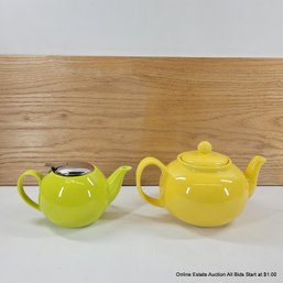 2 Ceramic Teapots