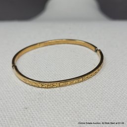 10K Yellow Gold-Hinged Child's Bracelet 3 Grams