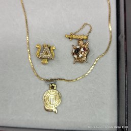 3 Vintage Academic & Masonic Pins & Pendant 10K Gold