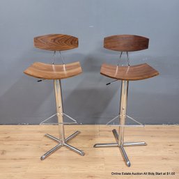 2 Adjustable Stools (LOCAL PICKUP ONLY)