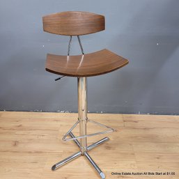 Adjustable Height Bar Stool (LOCAL PICK UP ONLY)