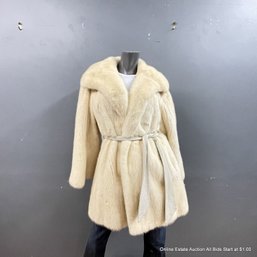 Alaska Artic Furs Coat With Leather Belt