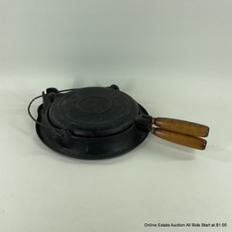 Antique Wagner Number 8 Cast Iron Stove Top Waffle Maker