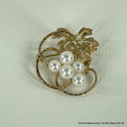14K Yellow Gold Grape Leaf Pin With 5 Pearl Grapes