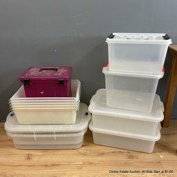 Large Lot Of Assorted Plastic Storage Bins (LOCAL PICKUP ONLY)