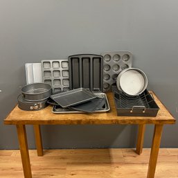 Roasting And Baking Pans