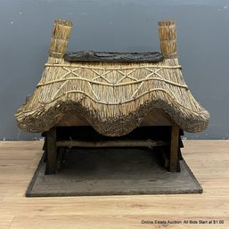 Thatched Roof Birdhouse With Interior Perch (LOCAL PICK UP ONLY)