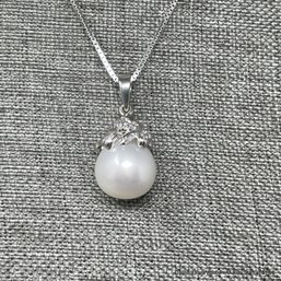 14K White Gold Pearl & Diamond Necklace 8.7 Grams