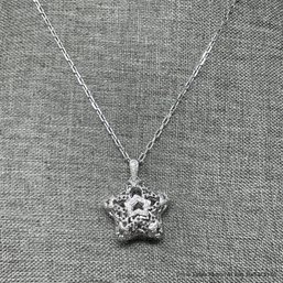 14K White Gold Star Necklace 12.98 Grams