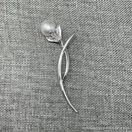 14k White Gold Diamonds & Pearl Pin 7 Grams