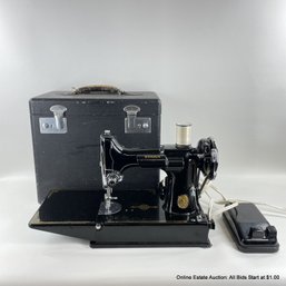Singer Featherweight 221-1 Sewing Machine With Accessories And Hard Case