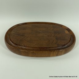 Digsmed Denmark Small Oval Cutting Board