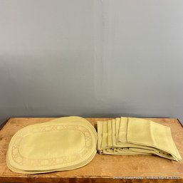 Nancy Stanley Waud Linen Placemats And Napkins In Field Color