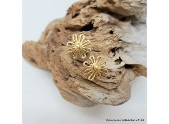 Paloma Picasso For Tiffany & Co. 18K Yellow Gold Daisy Post Earrings Total Weight 5 Grams