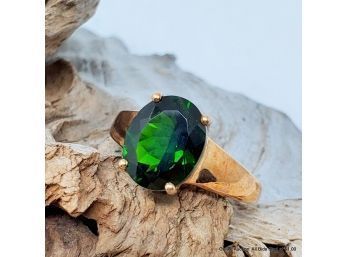 10K Yellow Gold Ring Features One (1) Oval Mixed Cut Chrome Diopside. Ring Weighs 3.67 Grams Size 8