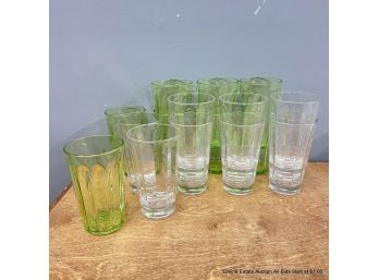 16 Outdoor Acrylic Pint Glasses Green & Clear