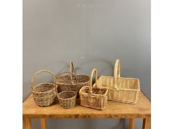 5  Assorted Handled Baskets (LOCAL PICKUP ONLY)