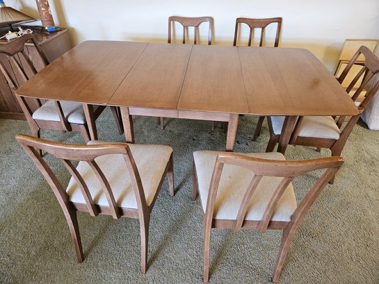 Mid Century Dining Table With 2 Leaves And 6 Chairs