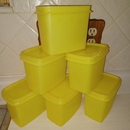 Yellow Tupperware 6pcs