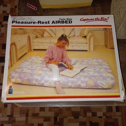 Vintage Intex Pleasure Rest Airbed