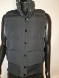 Banana Republic Size Large Vest With Hat