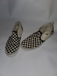 Van Youth Size 6