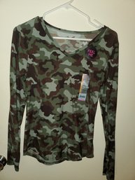 No Boundaries Women's Size 7-9 (m) Soft Long Sleeve V Neck Shirt