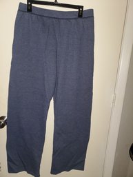 Hanes Size Large Loose Leg Sweats. Like New