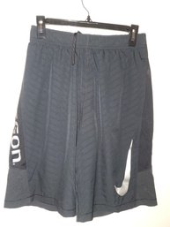 Men's Nike Size Small Lightweight Shorts.  Has Pockets