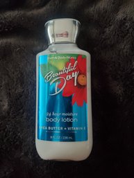 Bath & Body Works Beautiful Day Body Lotion 8oz