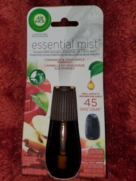 Air Wick Essentials Mist Cinnamon & Crisp Apple