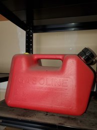 2 Gallon Blitz Gas Can