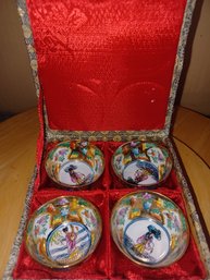 Vintage Boxes Set 4 Sake,tea,rice,wine Cups Oriental Geisha Girl