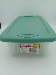 Sterilite 4qt Plastic Storage Container W Lid