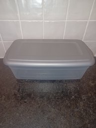 Small Plastic Storage Container W Lid