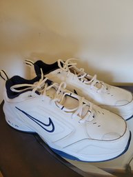 Nike Monarch Air Tennis Shoes Men's Size 12.5