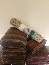 6 Towels, 1 Hand Towel, 5 Washcloth & 1 Bath Mat