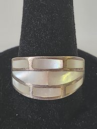 925 Sterling Mother Of Pearl Ring Size 7.5