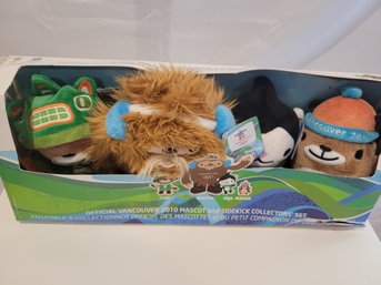 Official Vancouver  2010 Mascot And Sidekick Collector Set