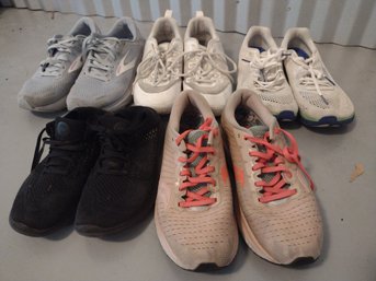 5 Pairs Athletic Shoes