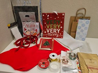 Holiday Gift Wrap Lot