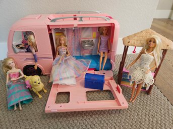 Barbie Camper With 5 Dolls