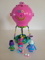 Lego Poppy's Air Balloon Adventure Set