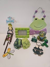 Frog Decor Lot X 8