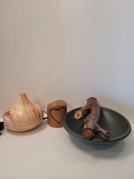 Oil Diffuser, Wooden Green Bowl, Wooden Heart Storage