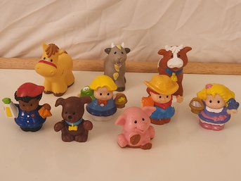 Fisher-Price Little People And  Animals (9)