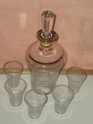 Mid-Century Liqueur Set 6 Pieces Crystal, Gold And White Flowers