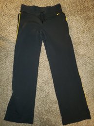 Nike Women's Size 8-10 (M) Sweat Pants