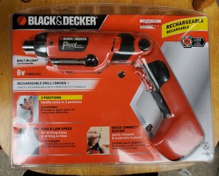 Black And Decker Rechargeable Built In Light 6V Cordless Drill